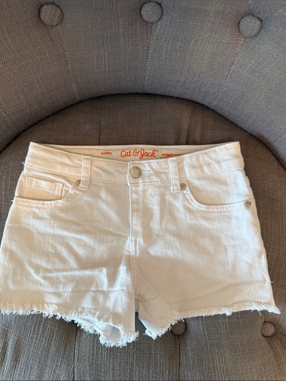 Cat & Jack White Denim Frayed Hem Girls Shorts. Size 8